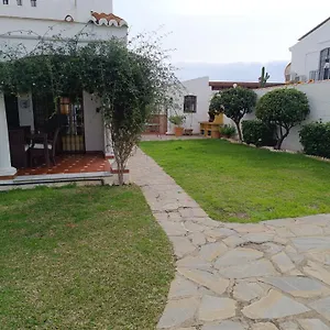 Chalet Junto Al Mar Con Jardin Privado Holiday home La Cala De Mijas